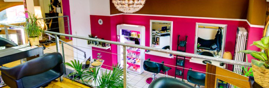 Unser Salon. Mit dem Salon im cubanischen Stil haben wir uns einen langjährigen Traum erfüllt. Genießen Sie im warmen und gemütlichen Ambiente des Salons Ihr persönliches Wohlfühlprogramm.